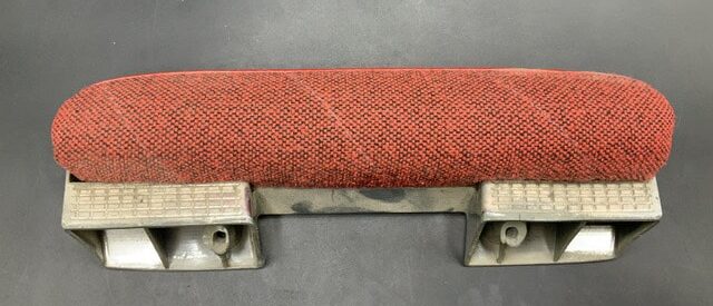Cessna 182 Door-Pull Armrest (no cracks/chips)