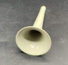 Stall horn