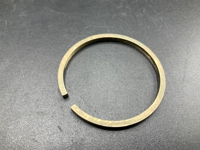 Ring – piston with original picking tag
