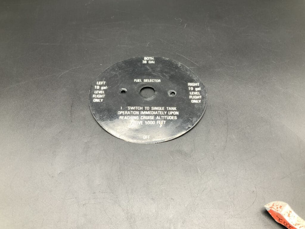 Placard Fuel Selector