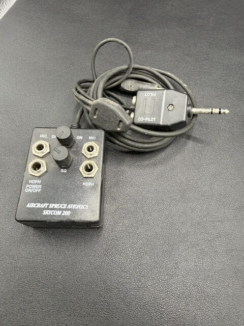 Skycom 200 Intercom (2 Place)