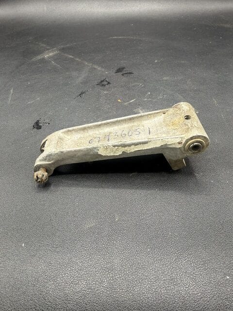 Cessna 182H Nose Gear Upper Torque Link