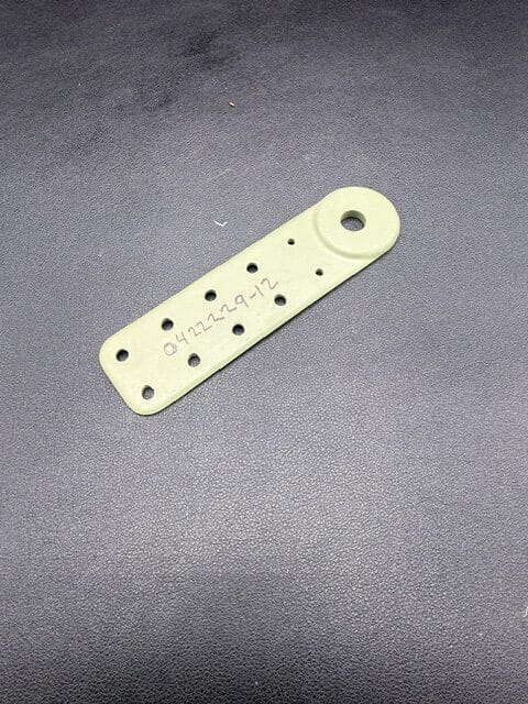 Cessna 182T Spar Fitting Forward Assembly