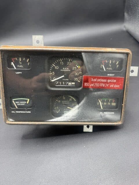 Cessna 182 Instrument Cluster