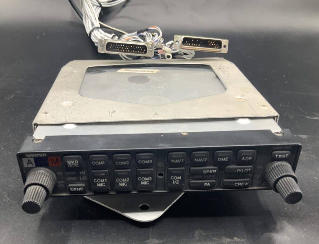Garmin GMA-340 Audio Panel w/Tray & Connectors 14/28v mod 1 & 3-8.