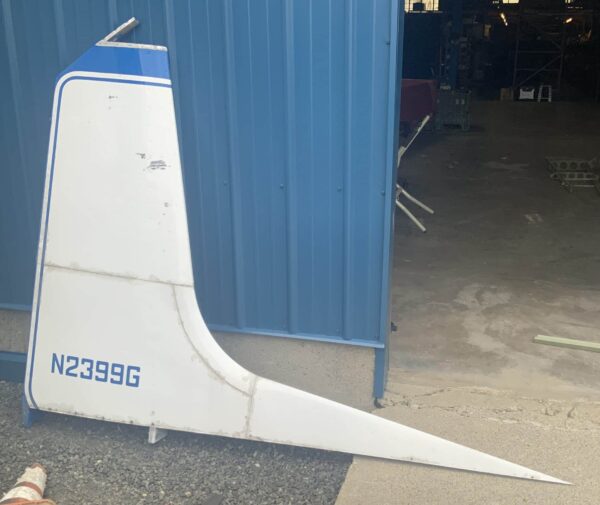 Cessna 182B Vertical Fin