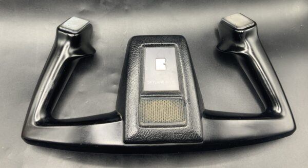 Cessna 182 RG II RH Co-Pilot Control Wheel (Yoke) P/N 1260243-2