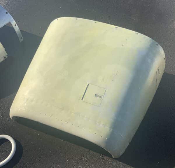 Cessna 182 Upper Cowl With Oil Access Doors P/N 0752600-25