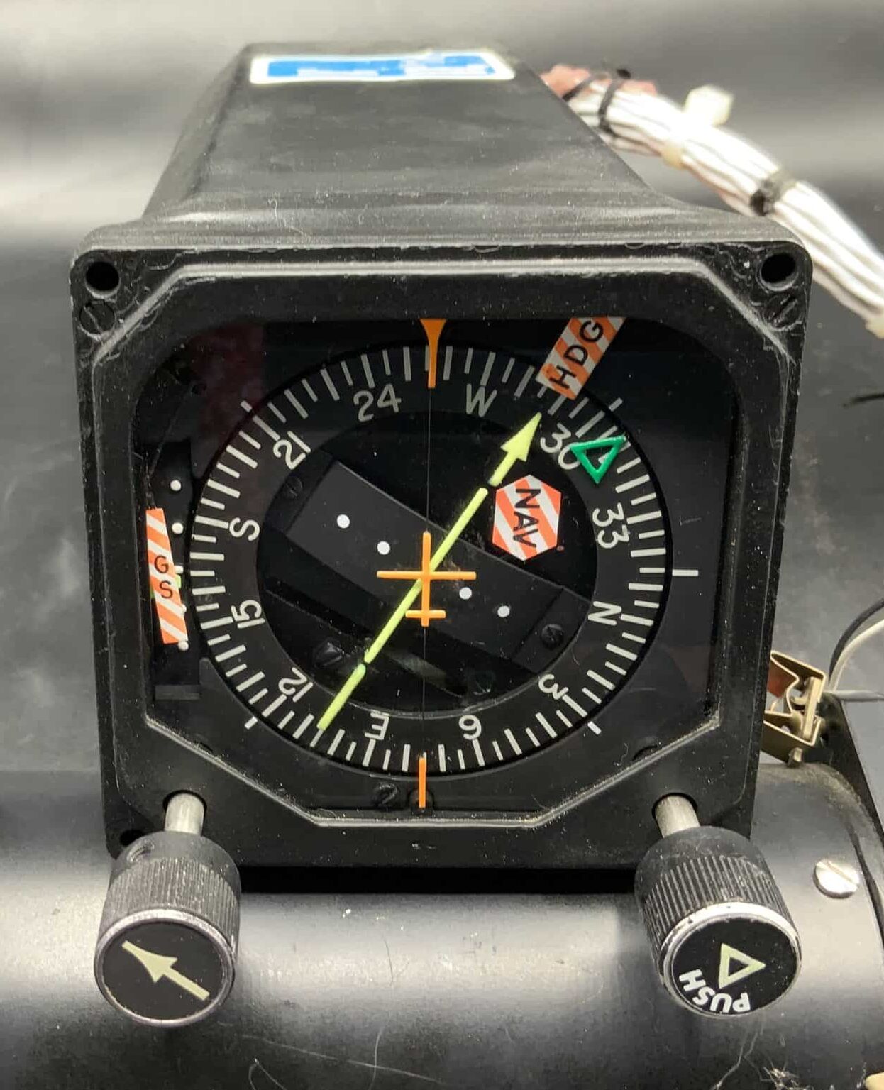Edo-Aire Mitchell Navigation Situation Display P/N 5cD196-1333 P/N 520136-1333