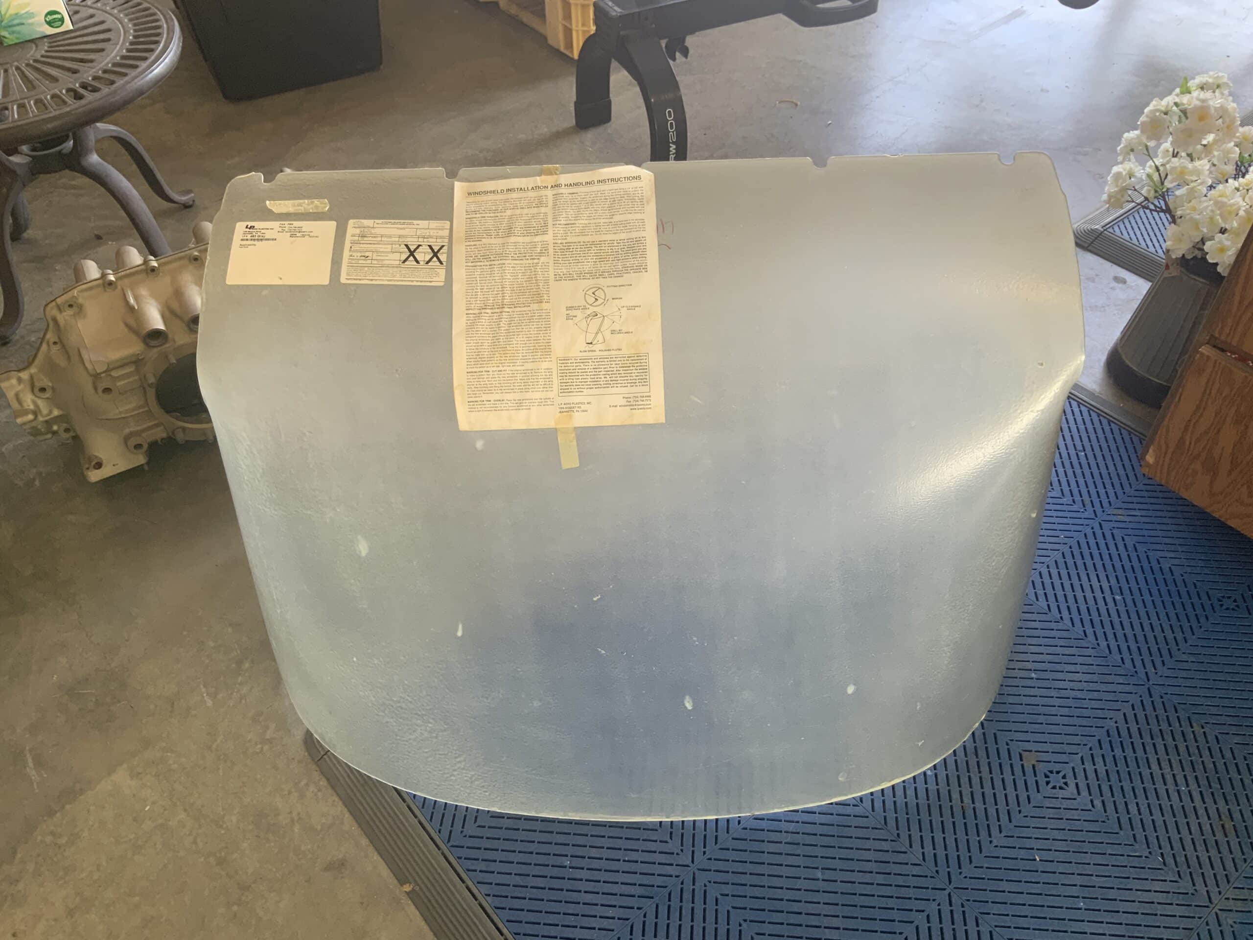 Windshield P/N LP-463 SG