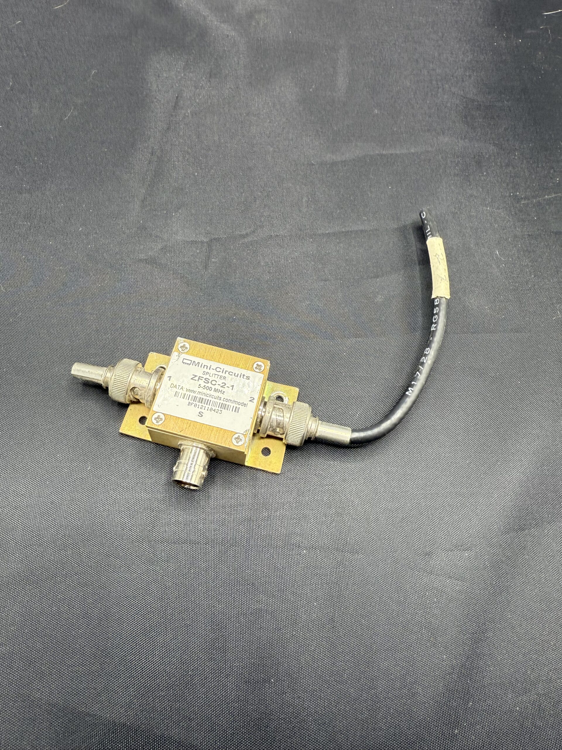 Mini Circuit Splitter 5-500 MHz with 2 coax connectors P/N: ZFSC-2-1 A/PN: BF012110423