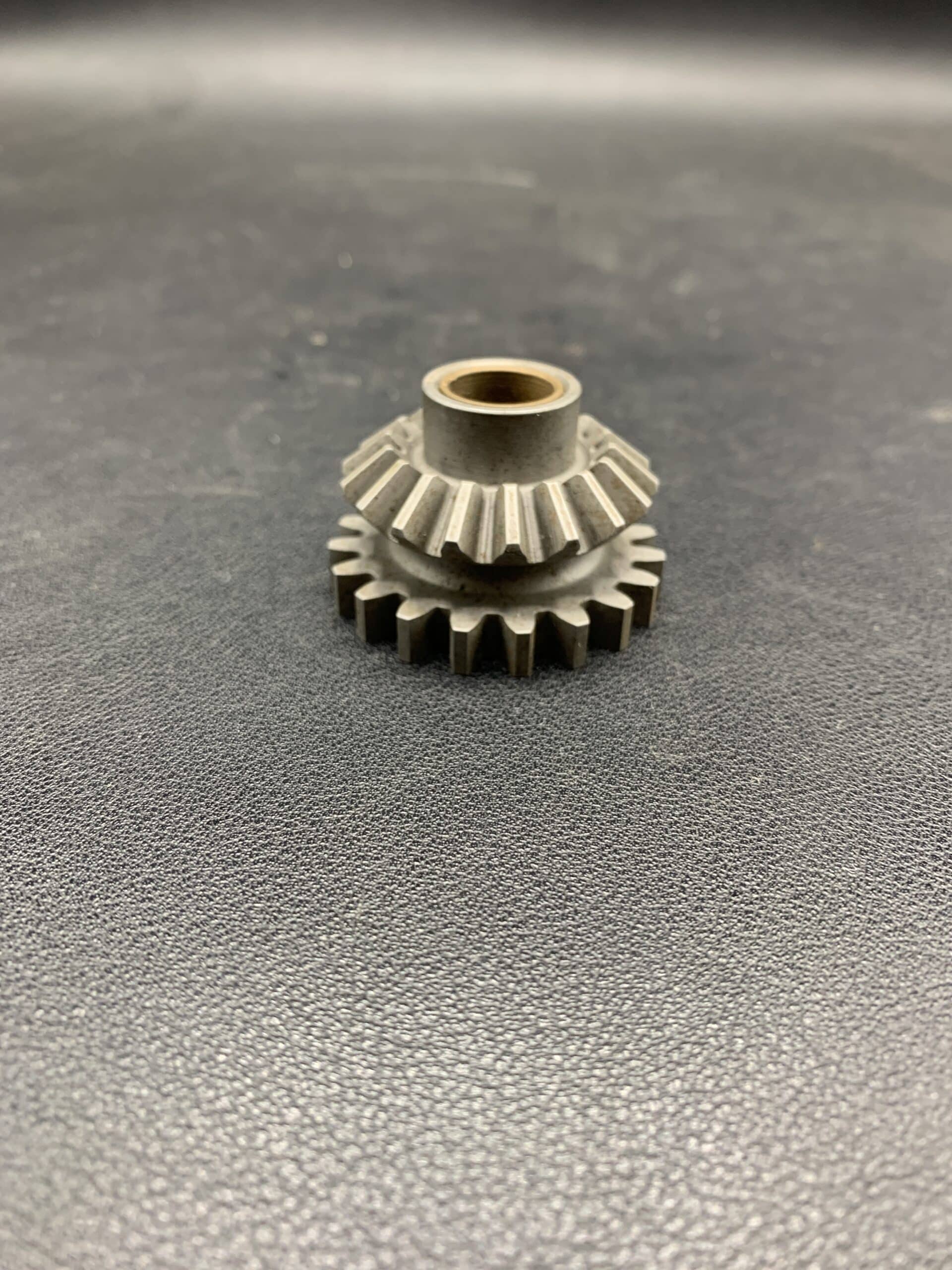 Lycoming Gear Prop Governor Assembly LW-10541