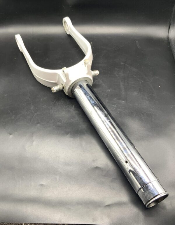 Cessna 172/175 Nose Gear Fork & Barrel Assembly P/N 0543039-204 Alt: 0543039-201