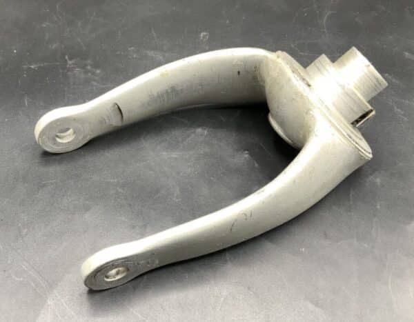 Cessna 180-185 Scott Tailwheel Fork Assembly P/N 3423-1