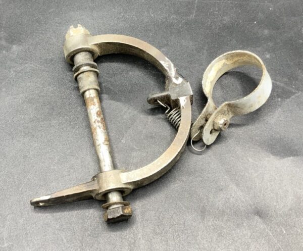Cessna180/185 Tailwheel Steering Lock Assembly w/Spring & Clamp P/N 0742166-1